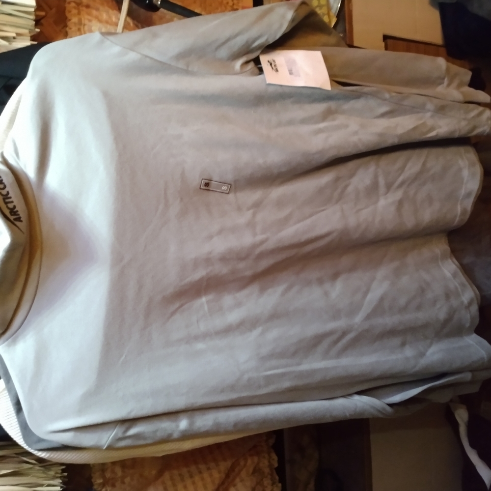 women's long sleeve artic cat shirt size S